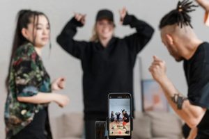 7 Langkah Mudah Membuat Video TikTok Viral